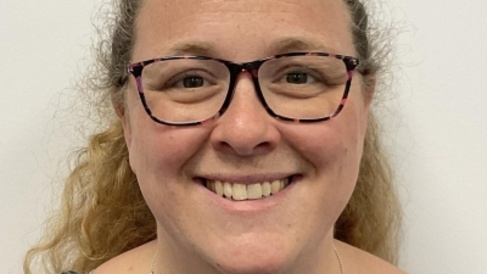 Portrait photo of Dr Jo Haywood